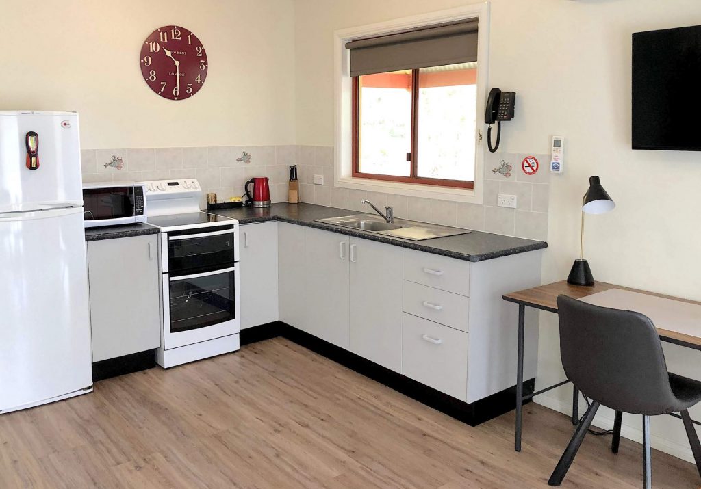 Curated visual reference: Self Contained Apartments Orange Nsw Photo Inspiration